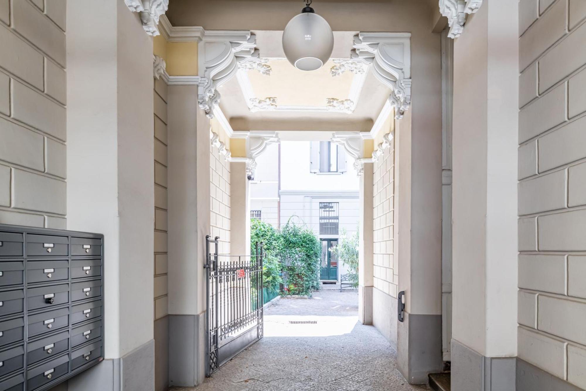 Isola - Studio Flat Μιλάνο Εξωτερικό φωτογραφία